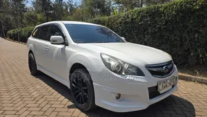 Subaru Legacy 2012 White