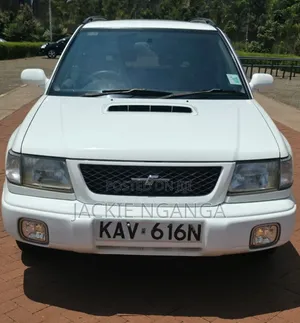 Subaru Forester 2000 White