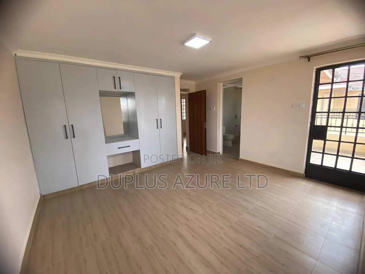 4bdrm Maisonette in Katani for sale