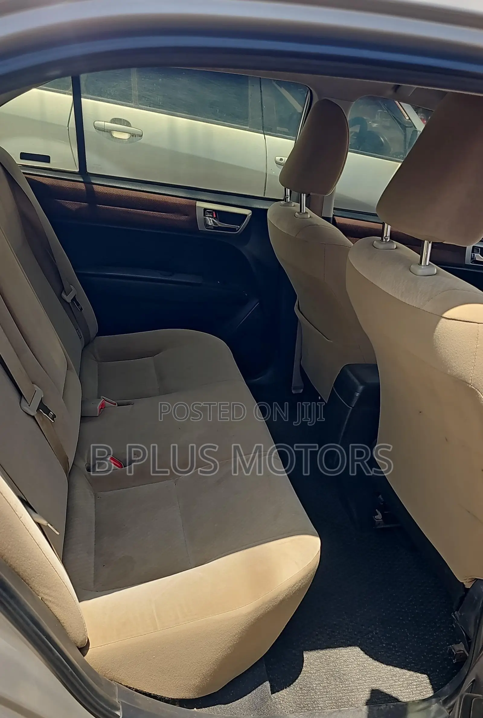 Toyota Axio 2012 Silver