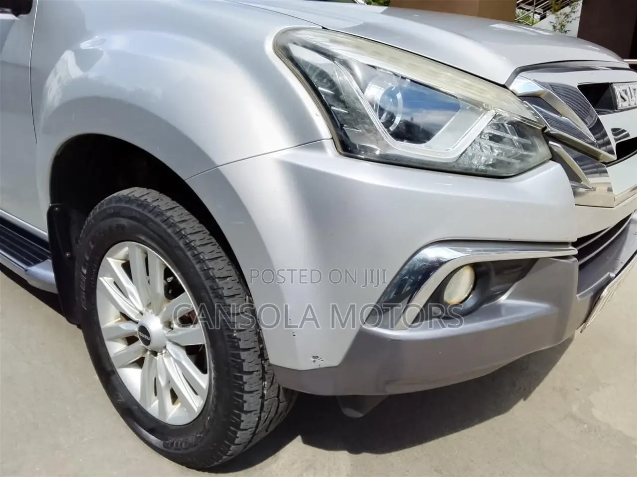 Isuzu MU-X 2020 Silver