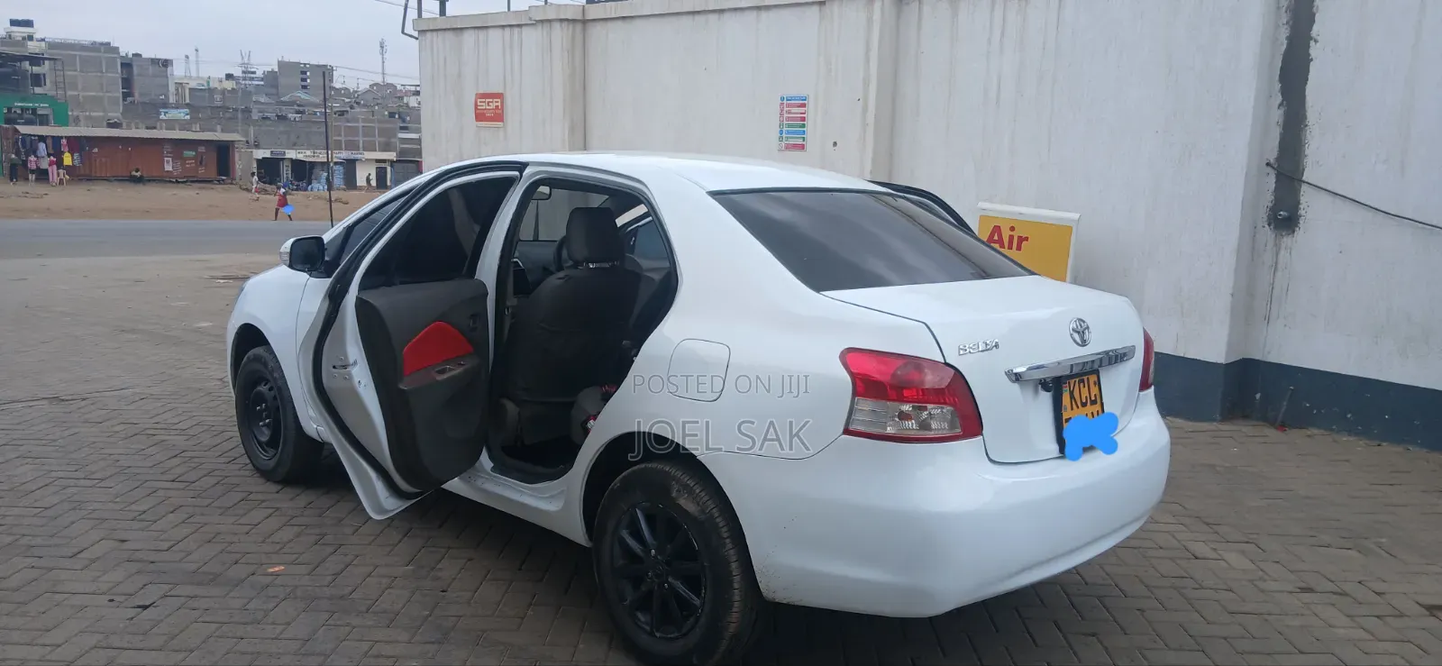 Toyota Belta 2009 White
