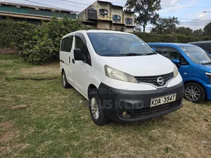 Nissan NV200 2013 White