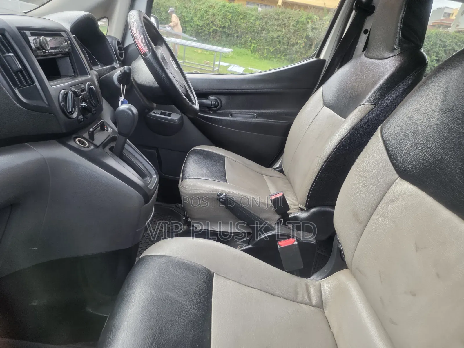 Nissan NV200 2013 White
