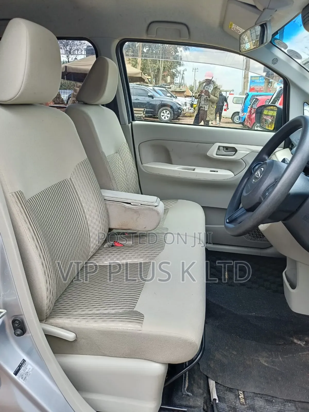 Daihatsu Move 2019 Silver