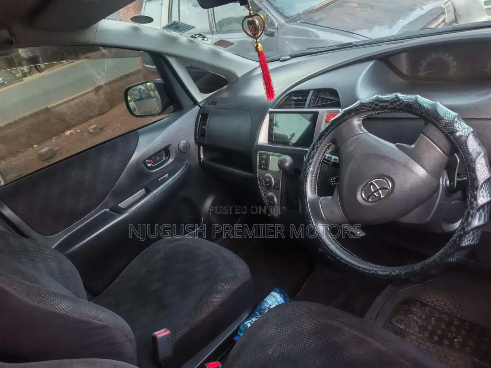 Toyota Ractis 2008 Gray