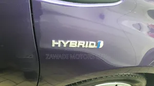 Toyota Vitz 1.5 FWD Hybrid 5dr 2019 Purple