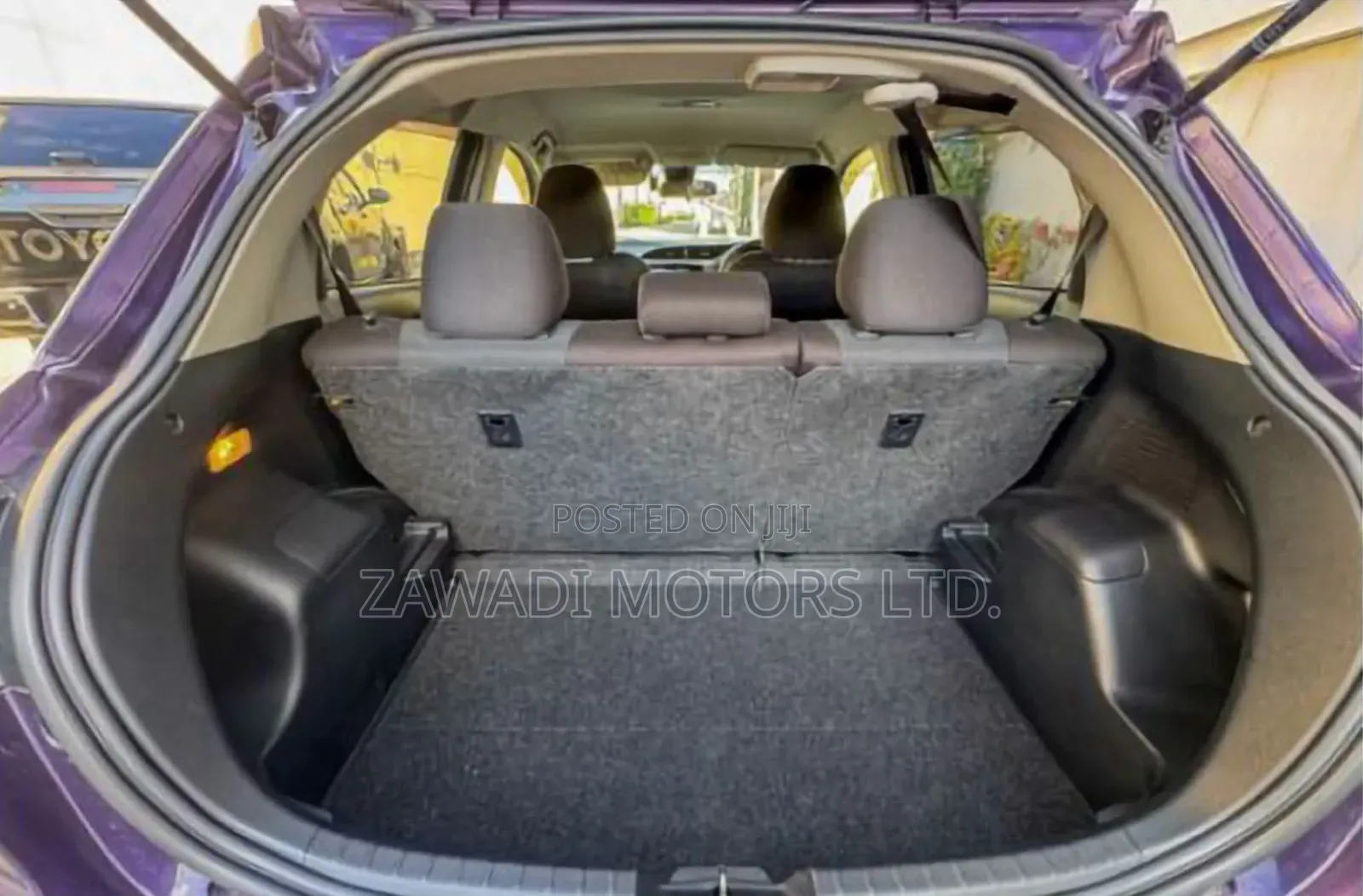 Toyota Vitz 1.5 FWD Hybrid 5dr 2019 Purple
