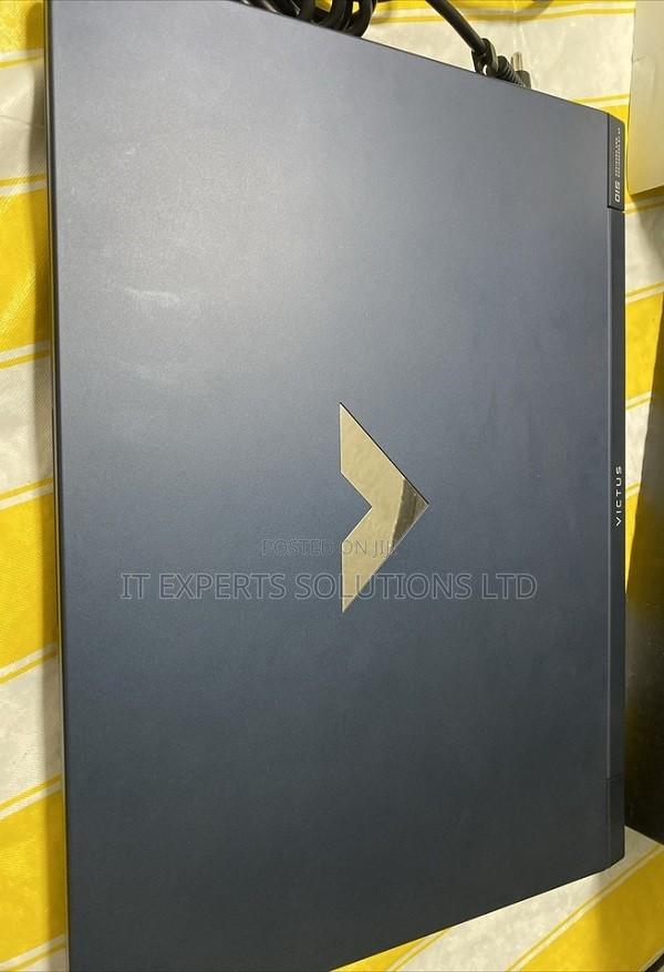 New Laptop HP Victus 15 8GB Intel Core i5 SSD 512GB - thumbnail 2