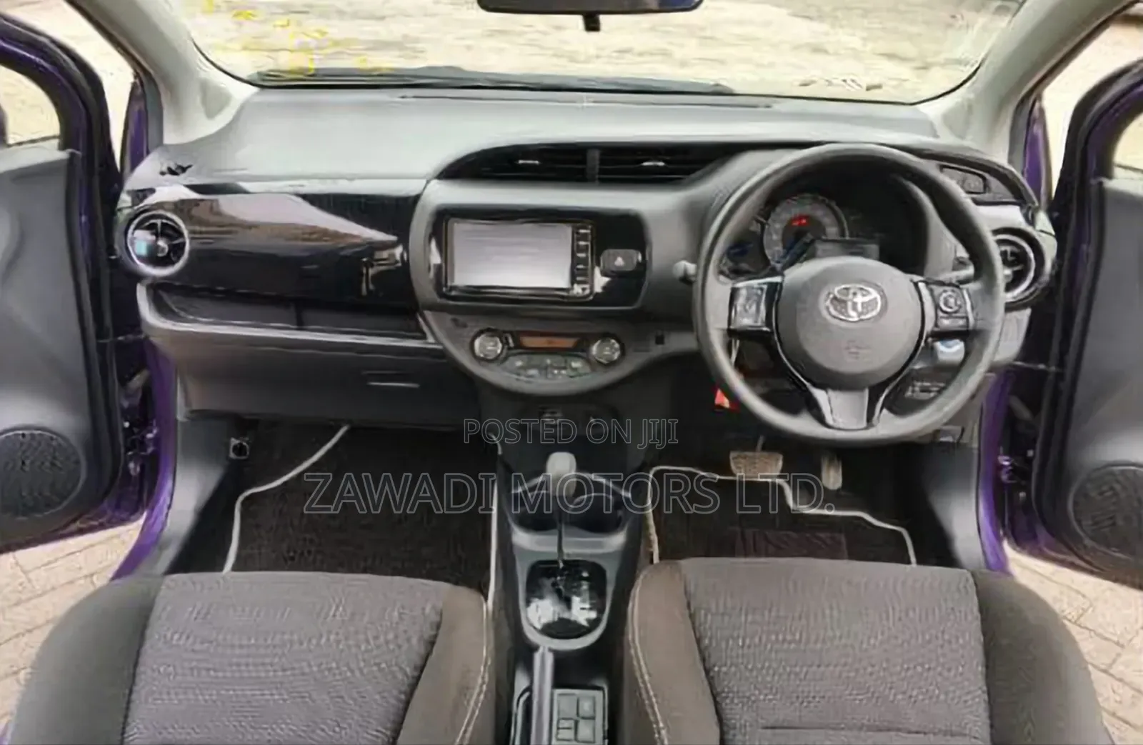 Toyota Vitz 1.5 FWD Hybrid 5dr 2019 Purple