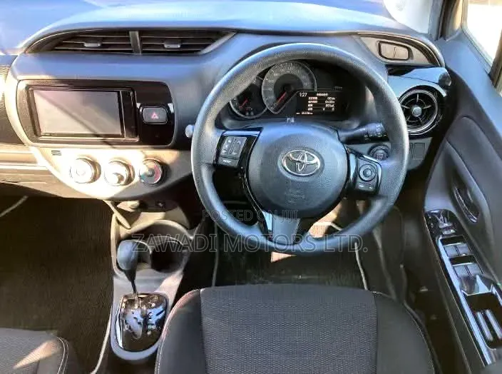 Toyota Vitz 1.5 FWD Hybrid 5dr 2019 Purple