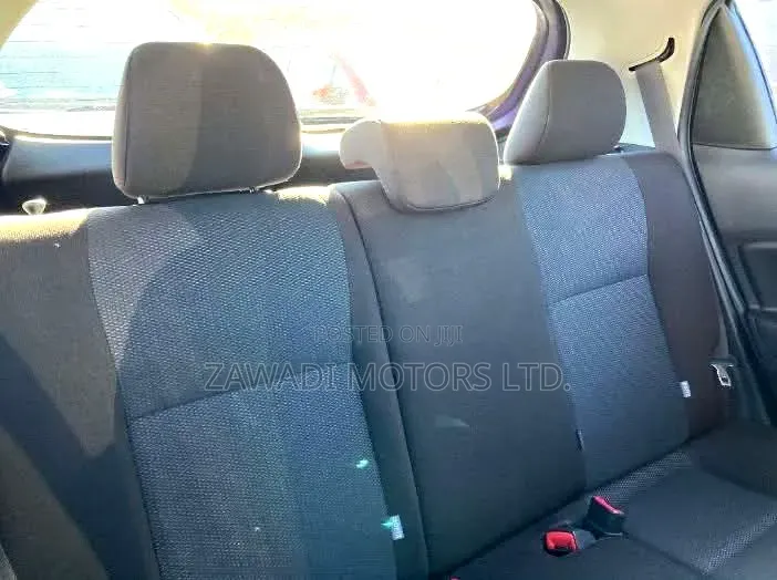 Toyota Vitz 1.5 FWD Hybrid 5dr 2019 Purple