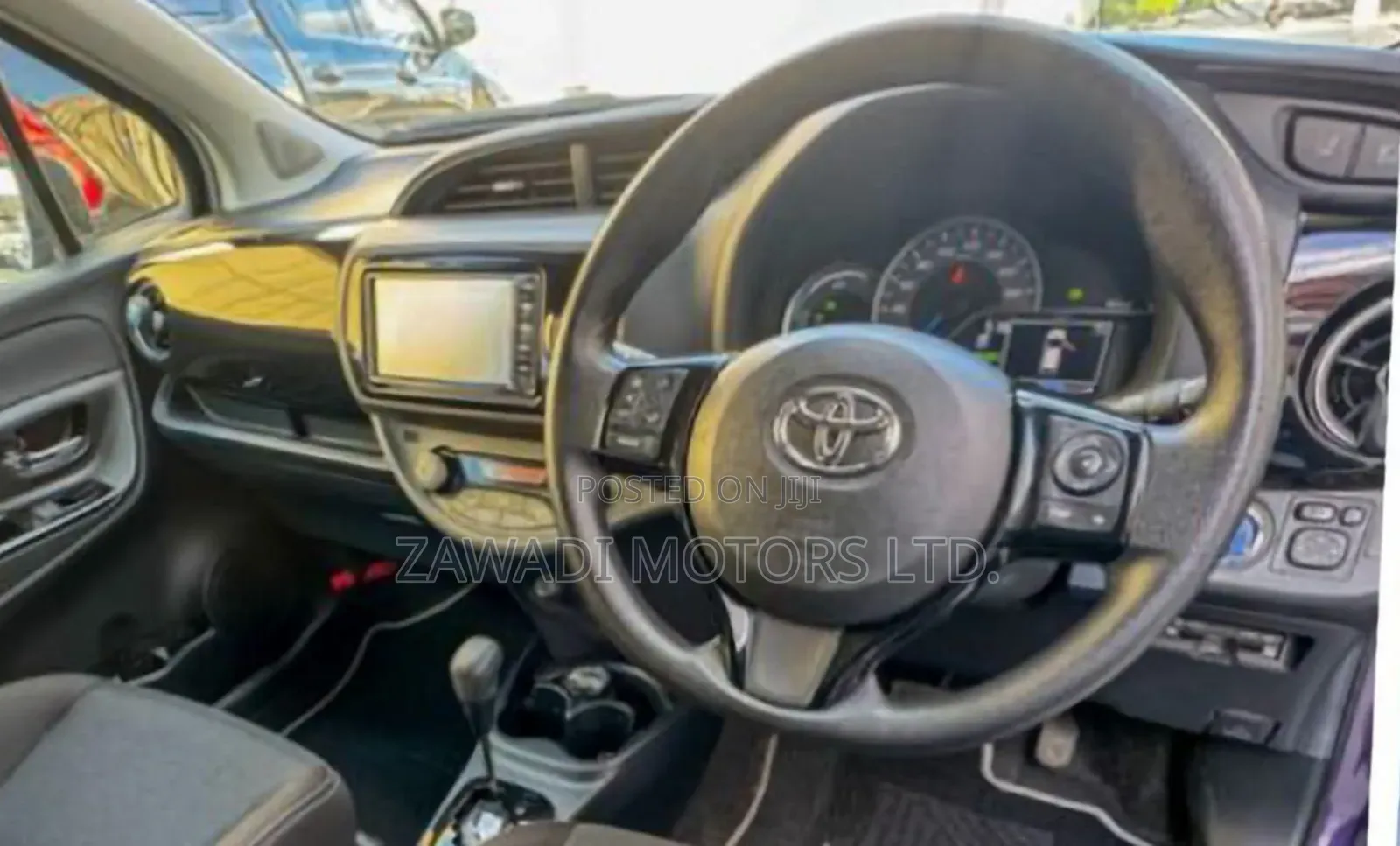 Toyota Vitz 1.5 FWD Hybrid 5dr 2019 Purple