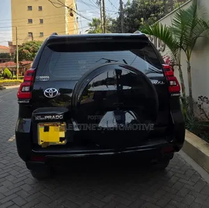 Toyota Land Cruiser Prado 2018 Black