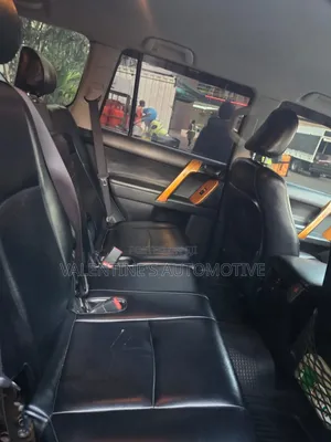Toyota Land Cruiser Prado 2018 Black