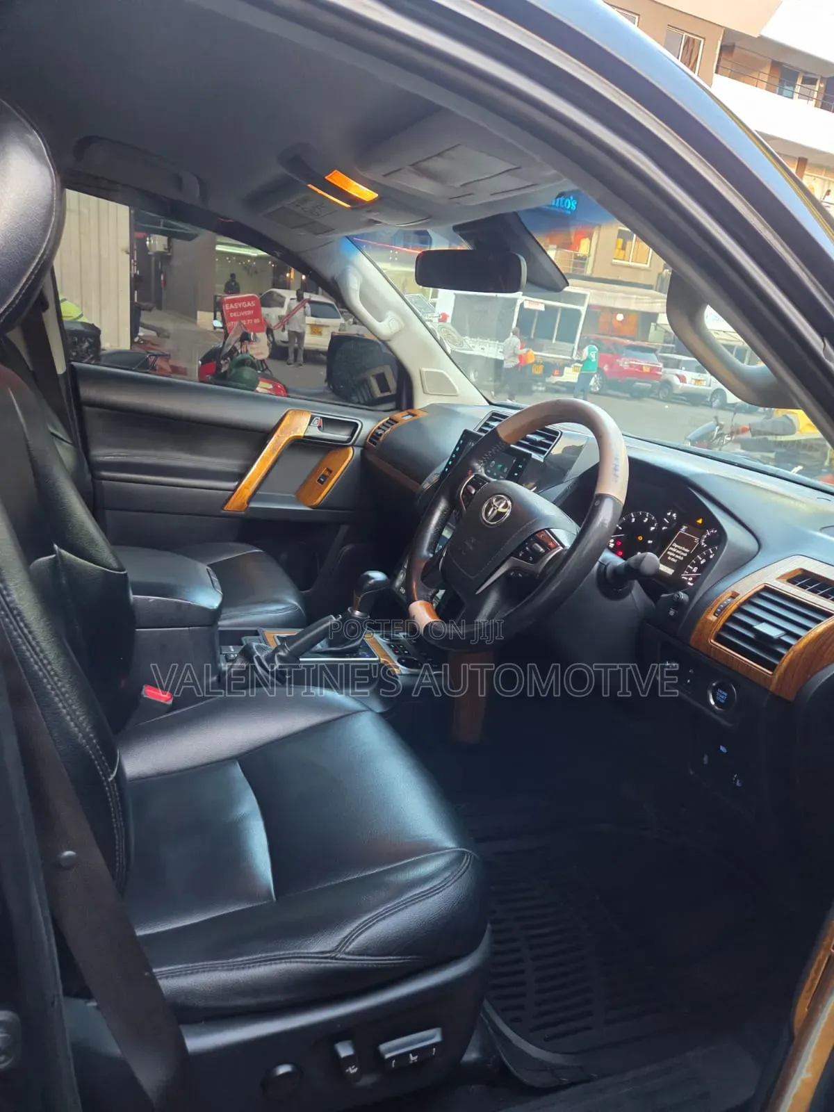 Toyota Land Cruiser Prado 2018 Black