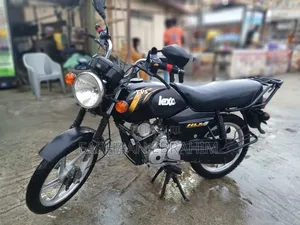 TVS HLX Plus ES 2019 Black
