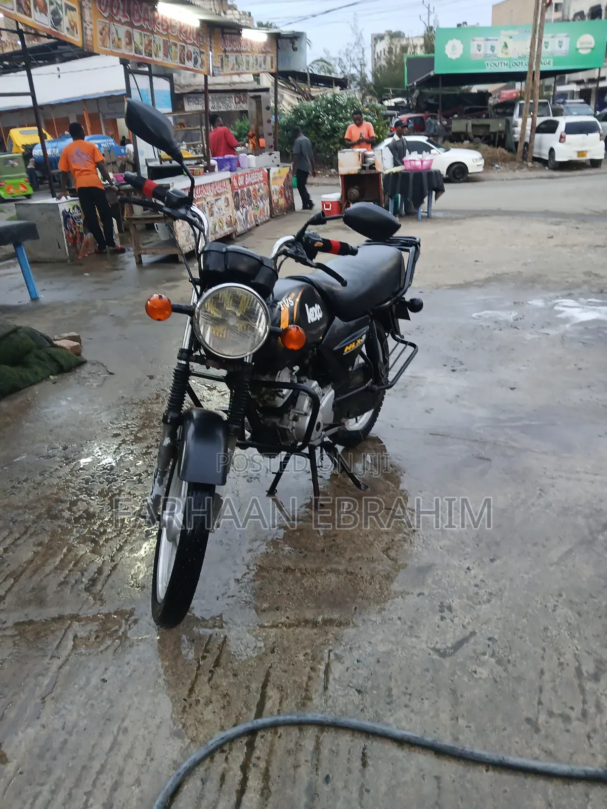 TVS HLX Plus ES 2019 Black