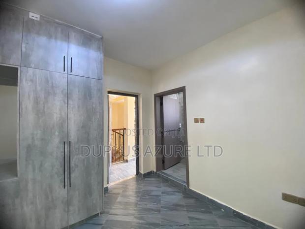 5bdrm Villa in Katani for sale - thumbnail 14