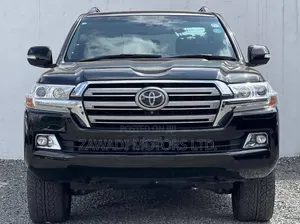 Toyota Land Cruiser 4.6 V8 ZX 2019 Black