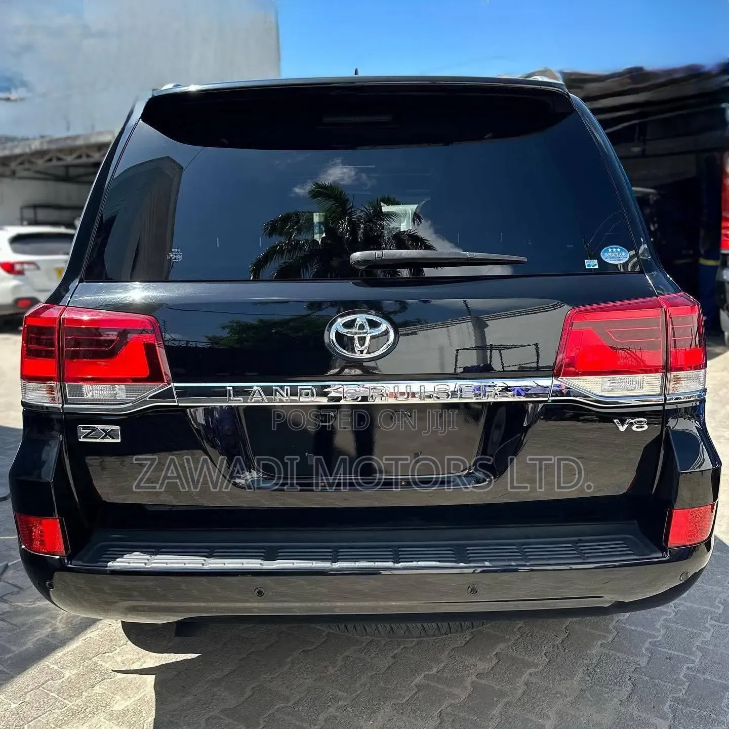 Toyota Land Cruiser 4.6 V8 ZX 2019 Black