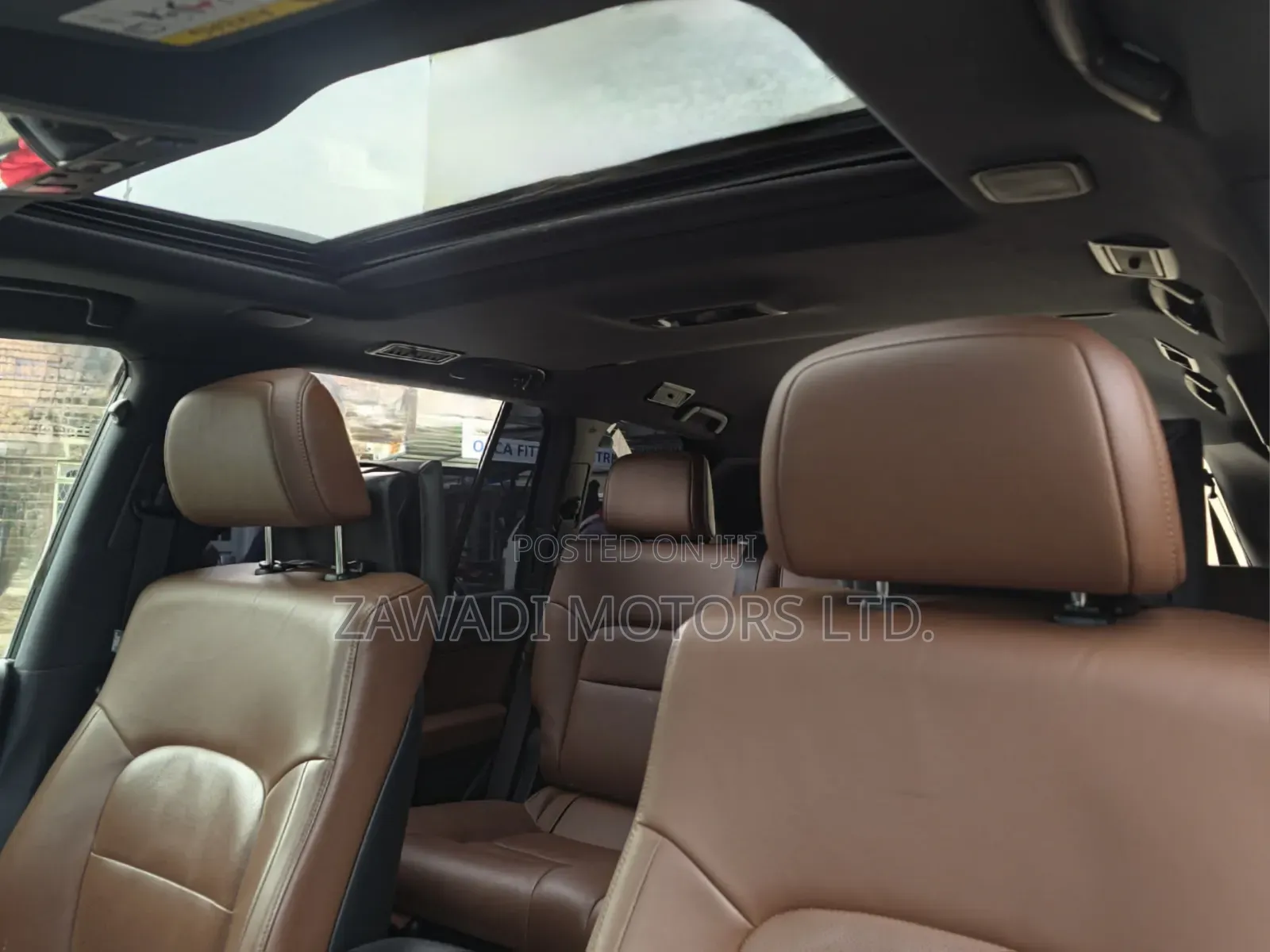 Toyota Land Cruiser 4.6 V8 ZX 2019 Black