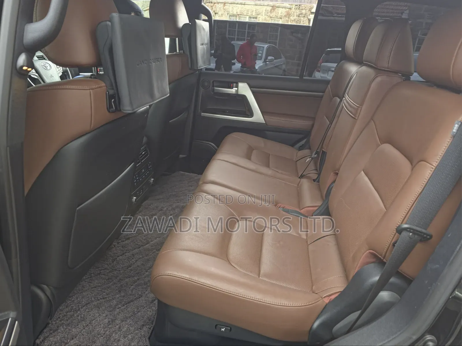 Toyota Land Cruiser 4.6 V8 ZX 2019 Black