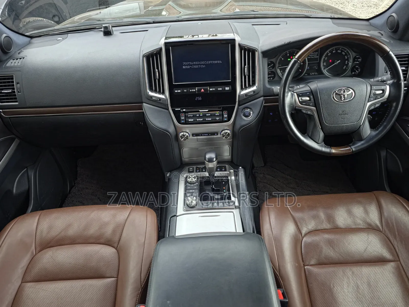 Toyota Land Cruiser 4.6 V8 ZX 2019 Black