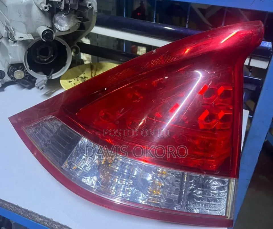 Honda Insight Talilight