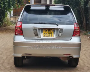 Toyota Nadia 2001 Silver