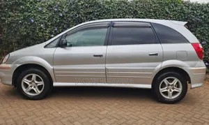 Toyota Nadia 2001 Silver