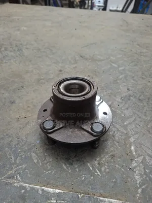 Demio 2000 Rear Hub 2wd