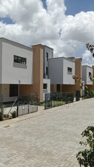 4bdrm Villa in Viraj Area for sale