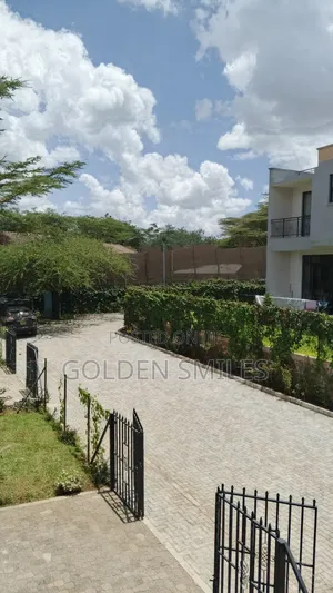 4bdrm Villa in Viraj Area for sale