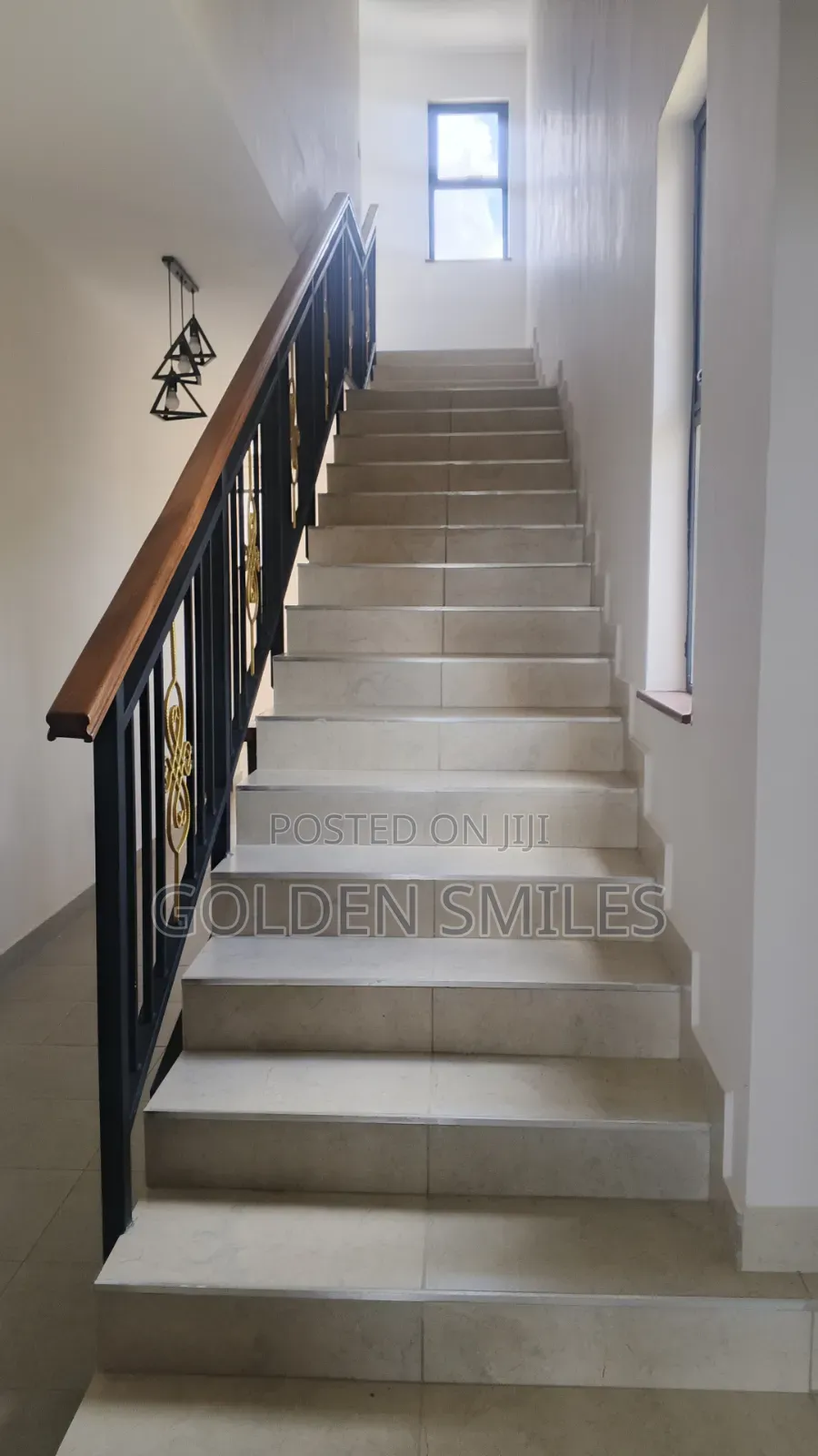 4bdrm Villa in Viraj Area for sale