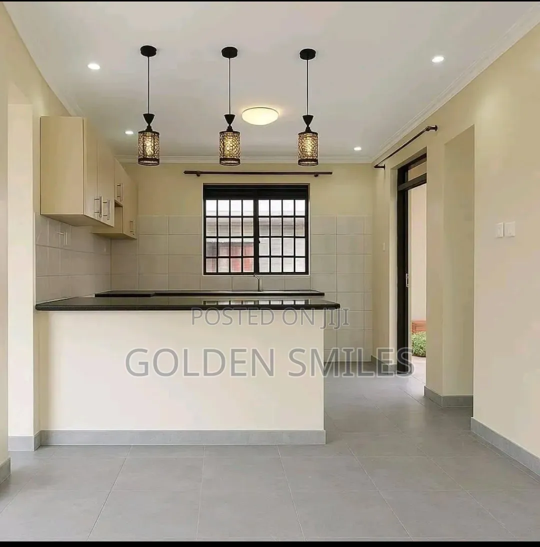 4bdrm Villa in Viraj Area for sale