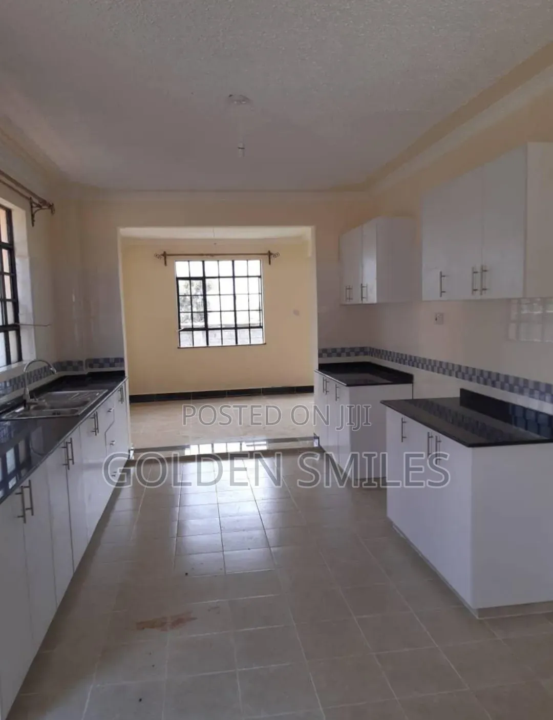 4bdrm Villa in Viraj Area for sale