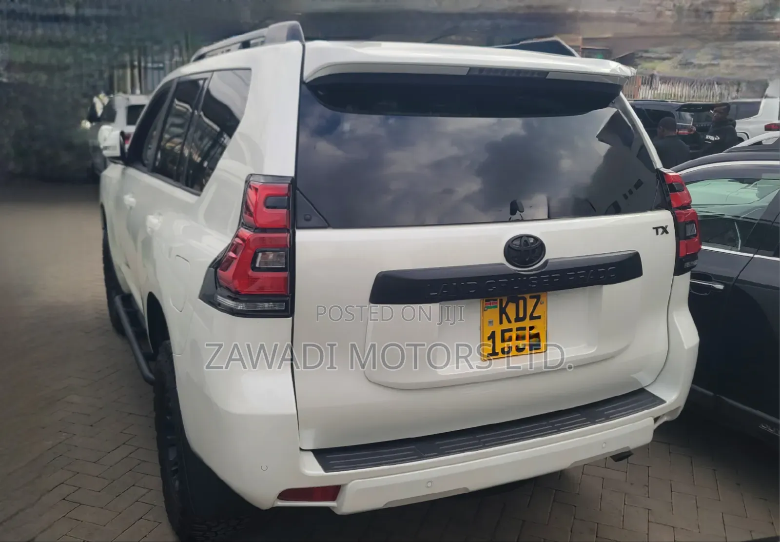 Toyota Land Cruiser Prado 2.7 2020 White