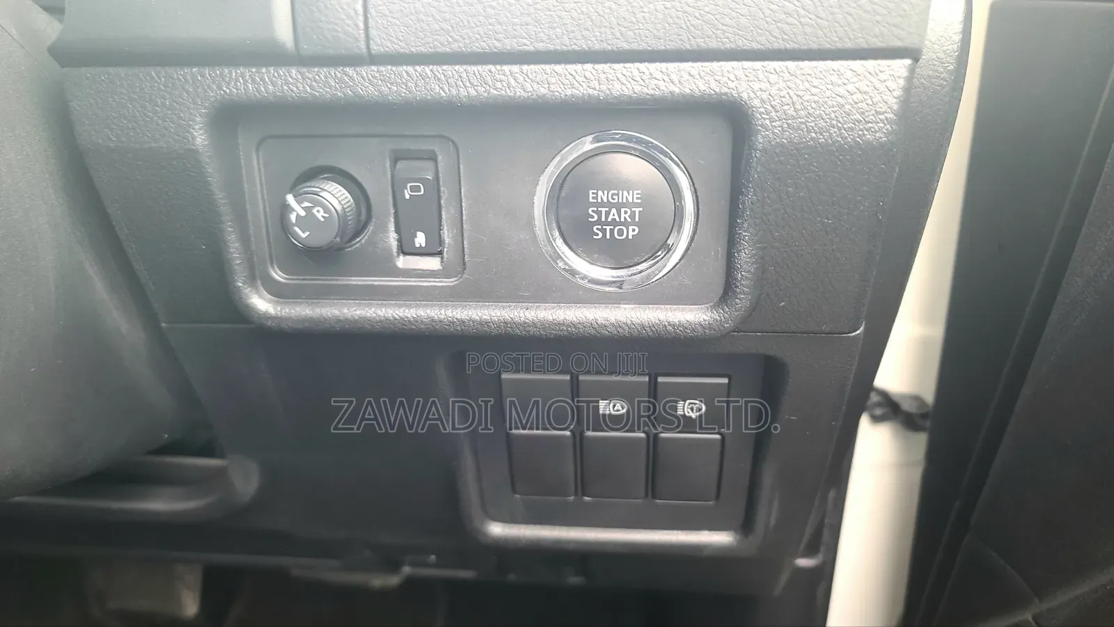 Toyota Land Cruiser Prado 2.7 2020 White