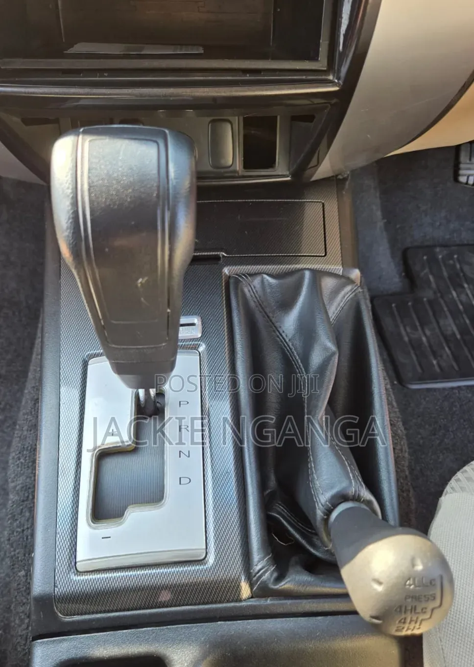 Mitsubishi Pajero 2013 Silver