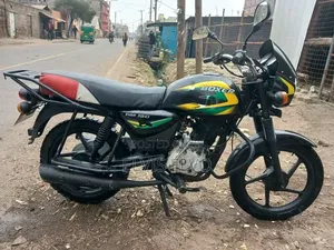 Bajaj Boxer 150 UG 2022 Blue