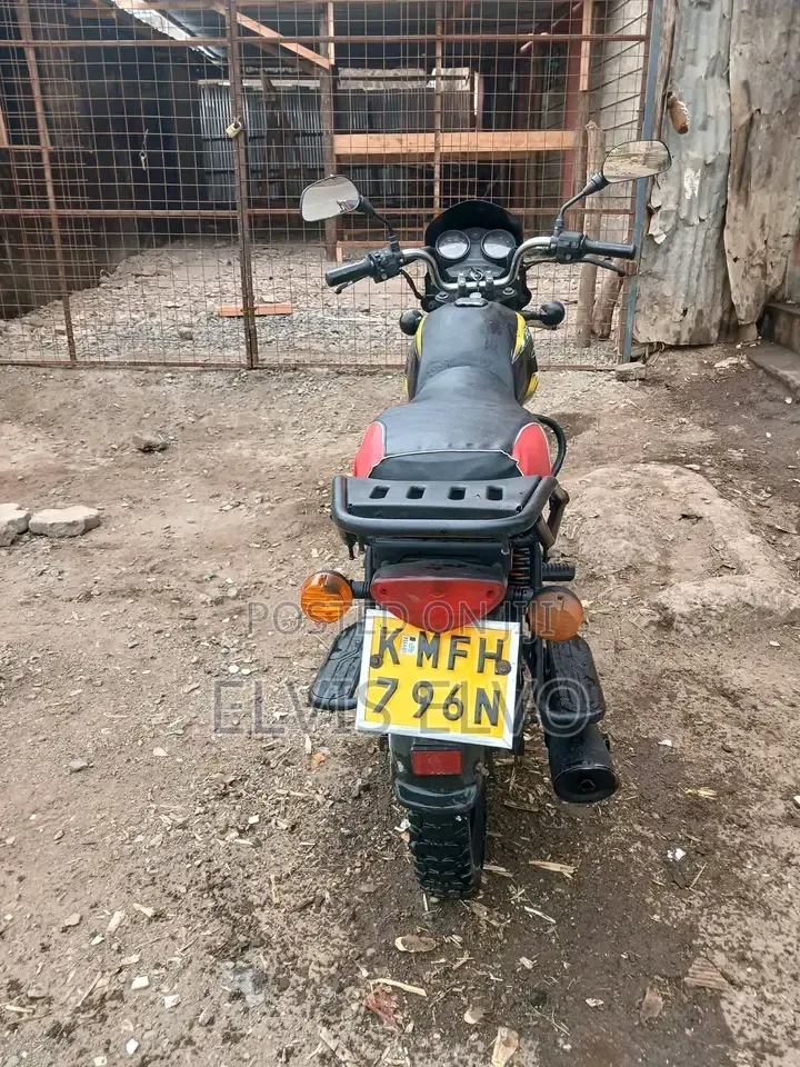 Bajaj Boxer 150 UG 2022 Blue