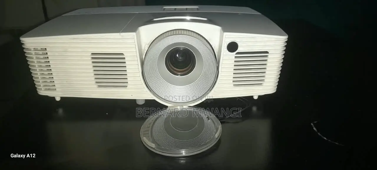 Acer X1123HP SVGA Projector DLP 4000 Lumens
