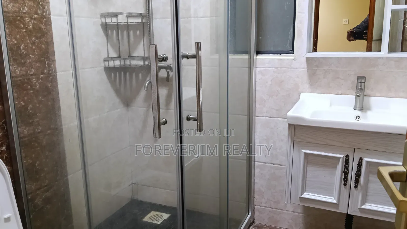 1bdrm Apartment in Off Dennis Pritt, Hurlingham for rent