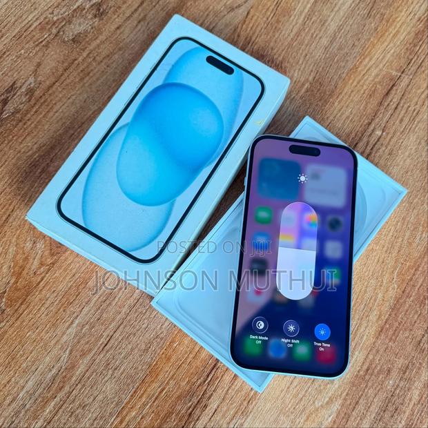 Apple iPhone 15 256 GB Blue - thumbnail 2