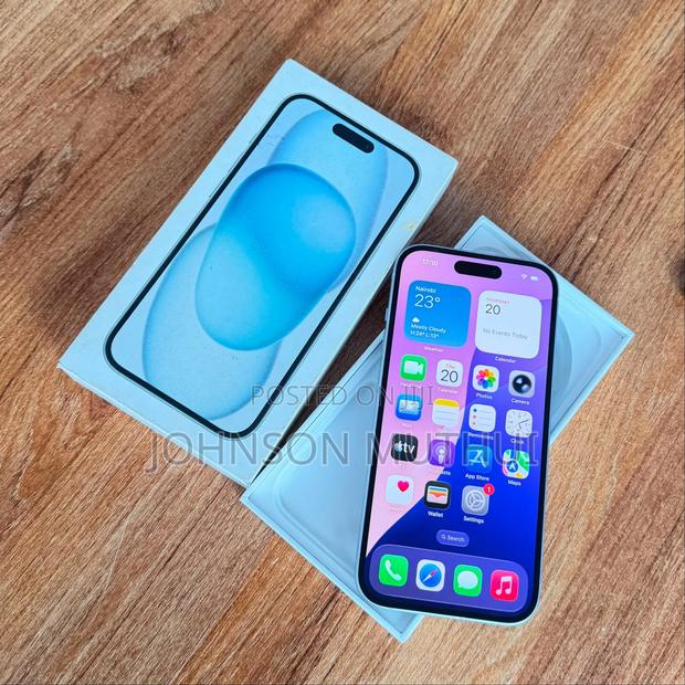 Apple iPhone 15 256 GB Blue - main view