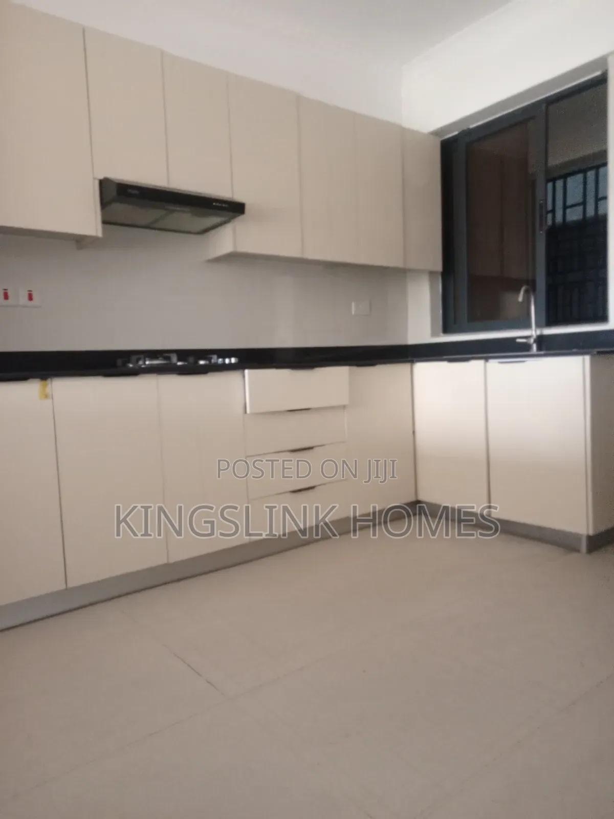 3bdrm Apartment in South C for rent