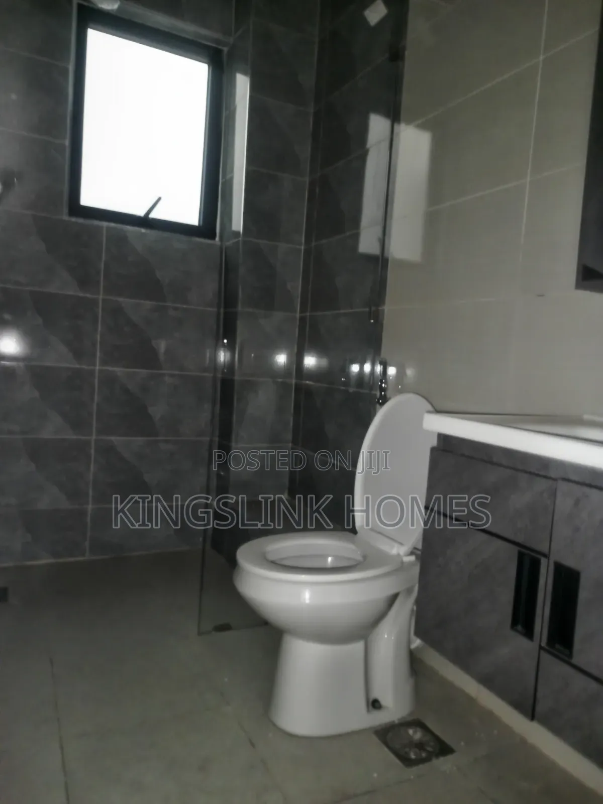 3bdrm Apartment in South C for rent