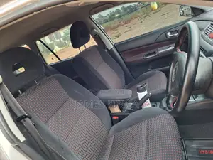 Mitsubishi Lancer 2004 Silver