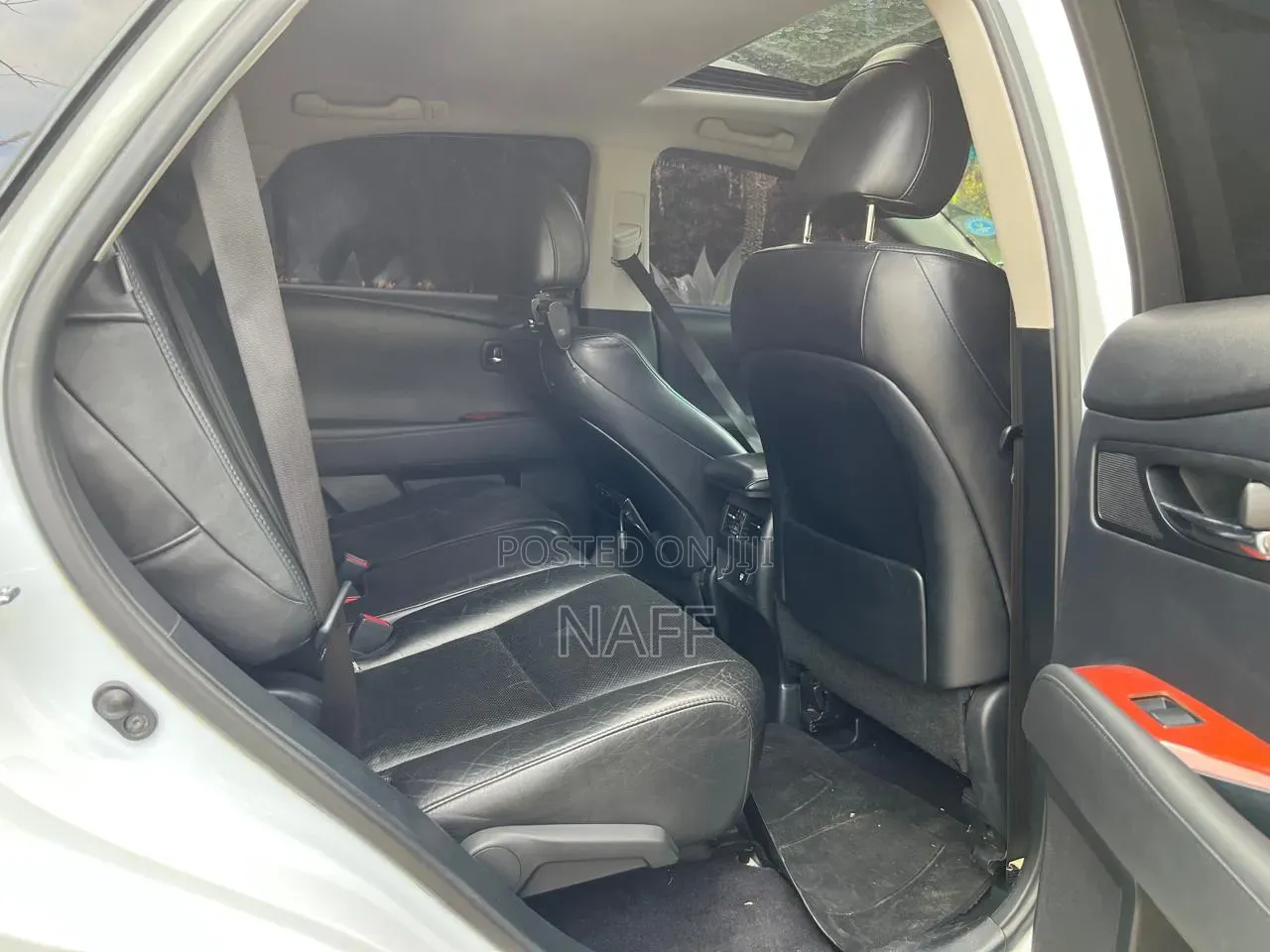 Lexus RX 450H FWD 2012 White